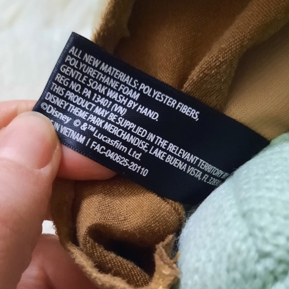 Disney Parks Star Wars Galaxy's Edge Baby Yoda The Child Plush Doll - Picture 5 of 5